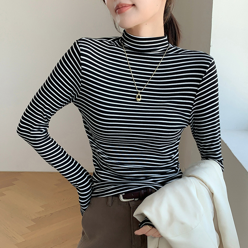 Base Layer Top - 클래식 스트라이프 여성 모크넥 탑 슬림핏